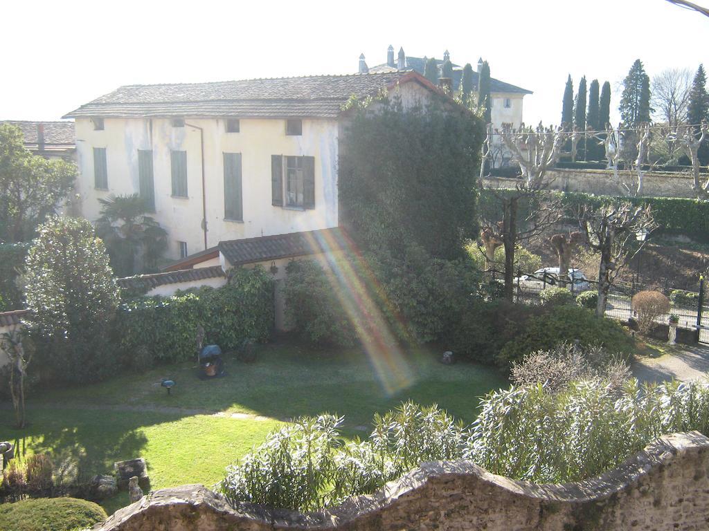 Bed and Breakfast Il Grifo Lenno Zimmer foto